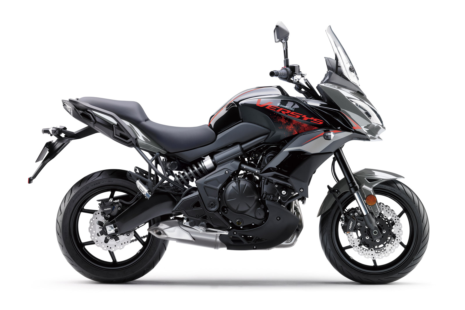 04-kawasaki-versys-650-2021-estudio-negro